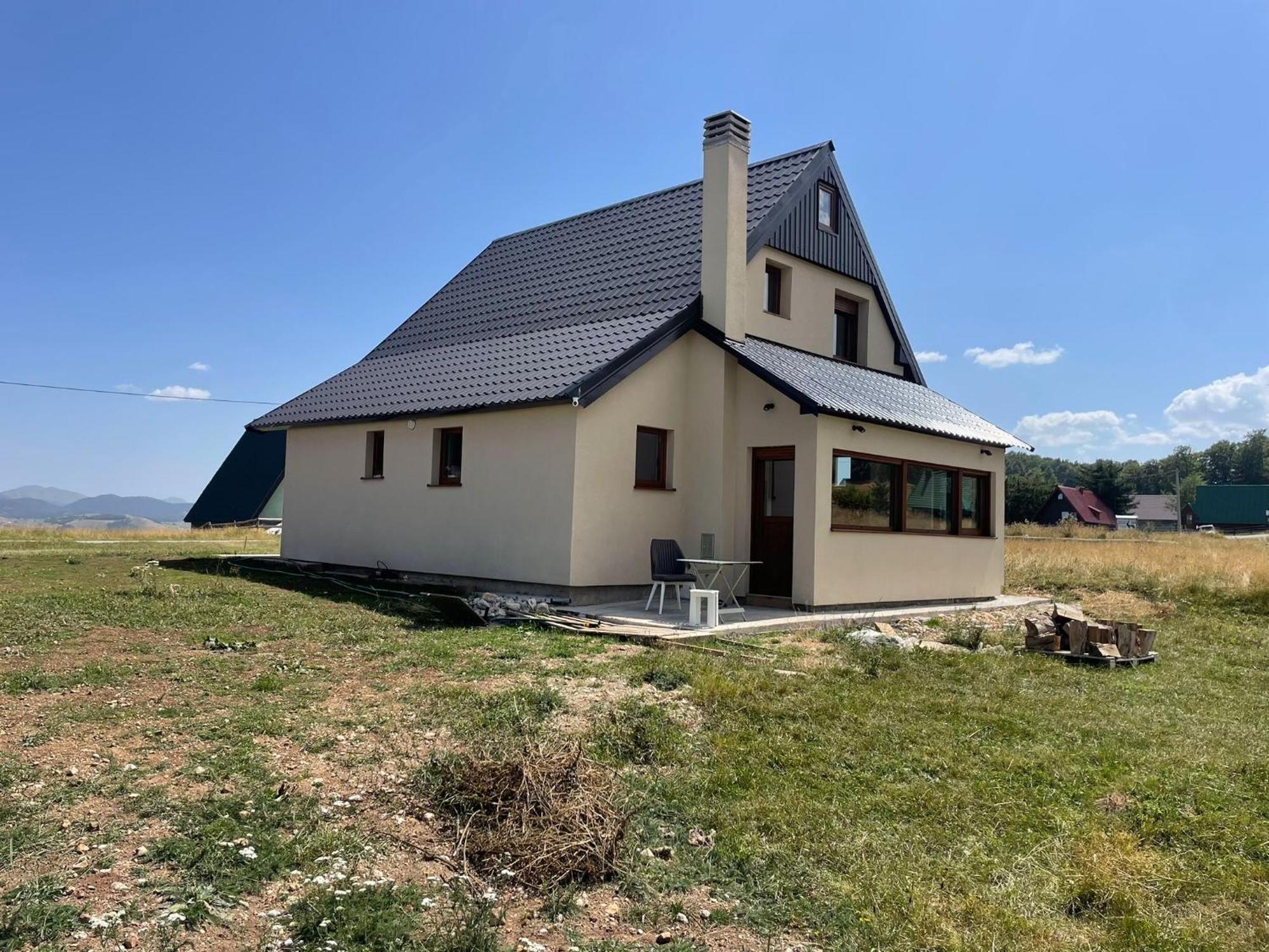 Cozy House With Sauna Near Durmitor National Park בית נופש *